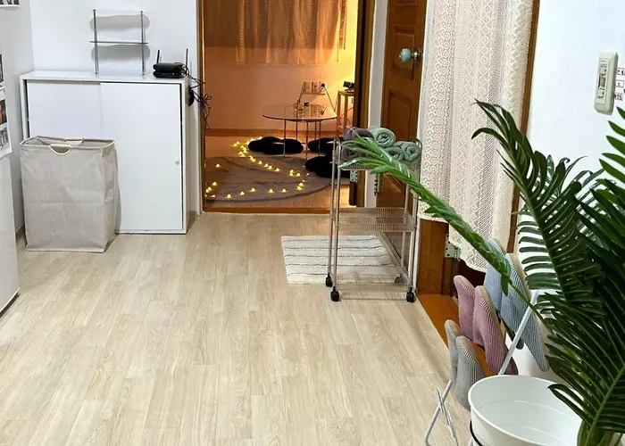 Apartment Tage House *